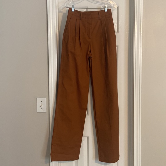 NWT - AKNVAS O'Connor Pleated Straight-Leg Pants - Picture 5 of 10